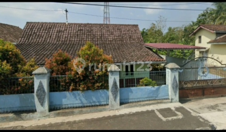For Sale. House. On Tuntang Salatiga Highway. 2