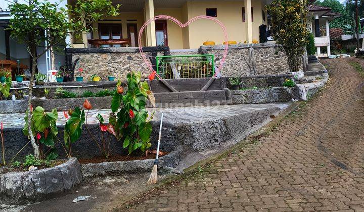 Disewakan viila di cisarua puncak 4