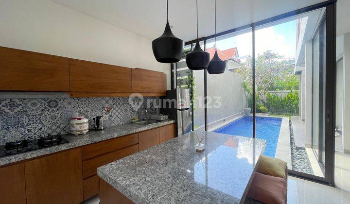 3BR Enclosed Villa in Prime Petitenget – Great for Living or Sublease 1