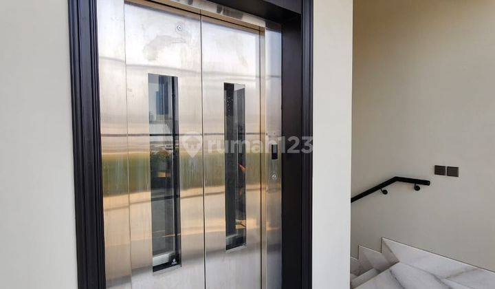 For Sale 4 + 2 Bedroom Luxurious Classic House In Senopati Scbd 2