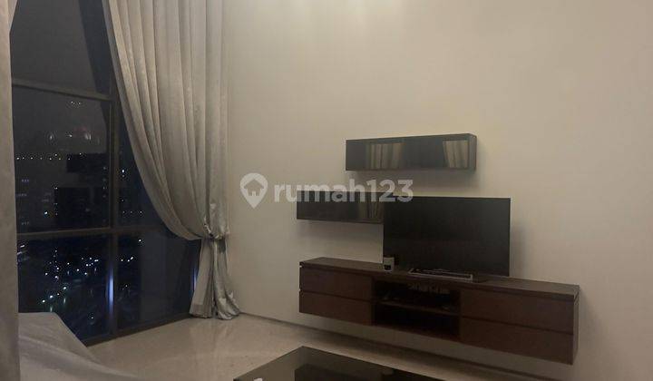 For Rent 2 + 1 Bedroom Senopati Suites 1