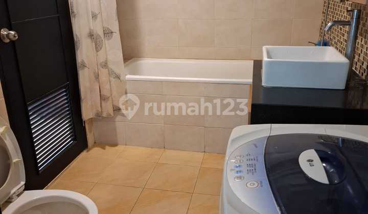 Disewakan Apartment Essence On Dharmawangsa 2 BR (EMINENCE TOWER) 2