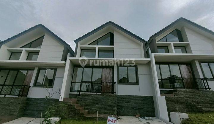 Rumah Baru Tipe Scandinavian di Kaki Gunung Sentul City, Bogor 1