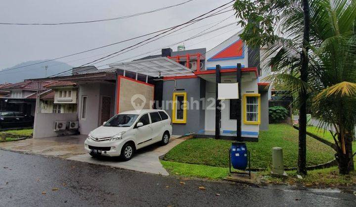 Rumah Hook Siap Huni Sewa Tahunan di Sentul City, Bogor 1