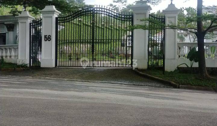 Rumah Classic Luas 2 Lantai View Gunung Ada Kolam Renang, Cocok Untuk Kel.besar 2