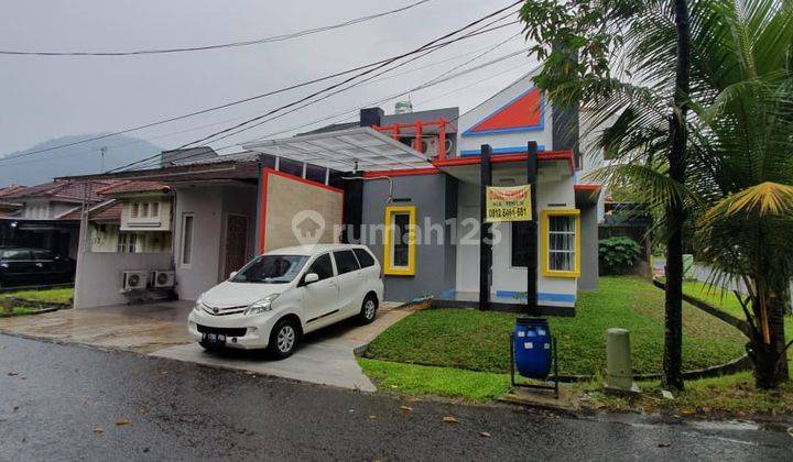 Rumah Minimalis Hook SHM di Sentul City, Bogor 1