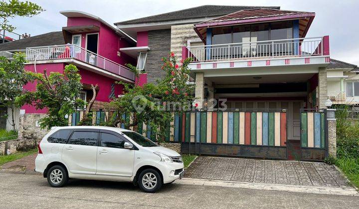 Rumah Cantik 2 Lantai Depan Green Area +7 Kamar Kost di Sentul City, Bogor 1