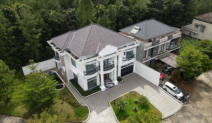 Rumah Classic 2 Lantai Baru, Ada Kolam Renang, Dekat Exit Tol, di Sentul City, Bogor 1