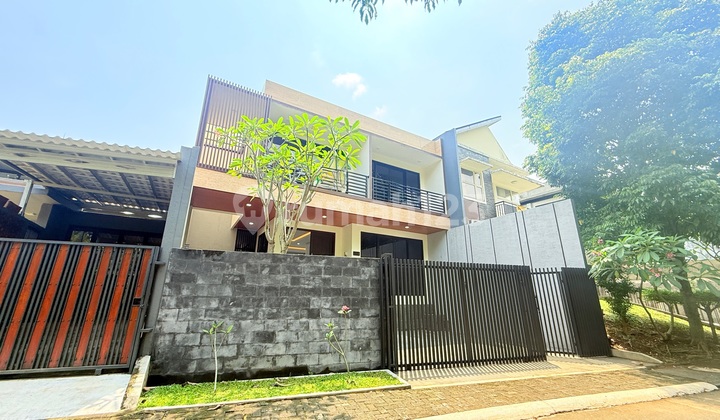Rare! Modern 2-Story House with Front Green Area Only Around 3m 2
