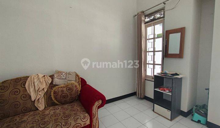 Rumah Minimalis 2 Lantai Semi Furnished HGB di Sentul City, Bogor 2