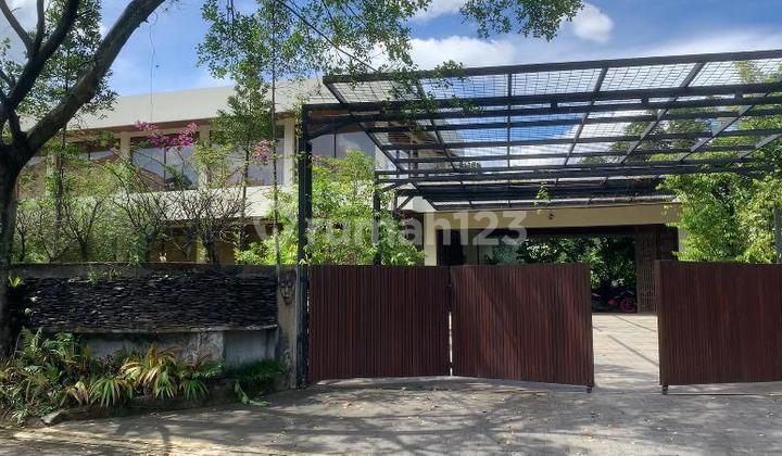 Rumah Mewah Siap Huni Dilengkapi Furnish Dengan Kolam Renang Dan View Pegunungan Di Sentul City Bogor