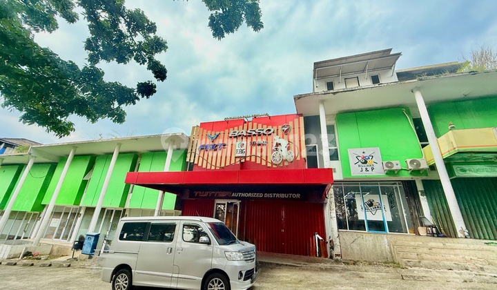 Ready-to-Use Shop House in a Busy Sentul Area, Next to the Main Road | Spacious