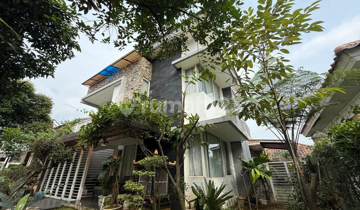 2-story minimalist house with SHM certificate, spacious garden near Aeon Mall and Sentul City toll exit.