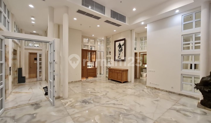 Apartemen Penthouse Hillcrest Size 170m2 Type 4+1br High Floor di Lippo Karawaci 2