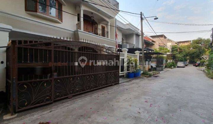 Rumah 3 Lantai Luas 198m2 Type 4+1kt di Perumahan Metro Sunter Jakarta Utara 2