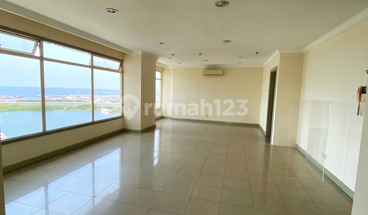 Murah! Apartemen Pantai Mutiara Tower Damar 161m 3+1BR Semi Furnish Sea View Murah! Apartemen Pantai Mutiara Tower Damar 161m 3+1BR Semi Furnish Sea View