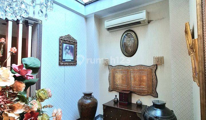 Rumah Design Classic 3 Lantai Bisa Untuk Tempat Usaha Lokasi Strategis Di Kesehatan Bintaro Jaksel 2