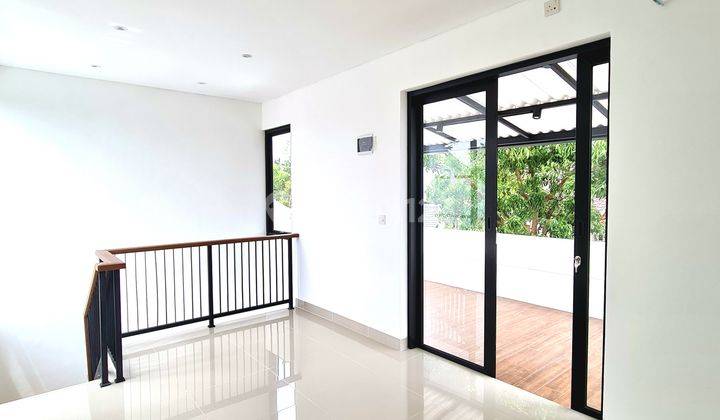 Rumah Baru 3 Lantai Dalam Cluster Di Graha Bintaro Jaya 2