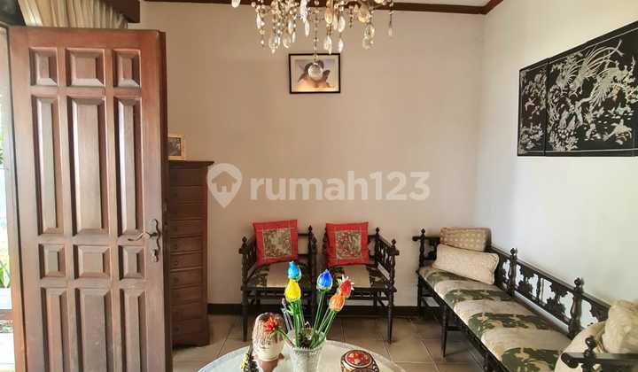 Strategically Located House Suitable for Business on the Side of the Main Road in Sector 3 Bintaro Jaya 2