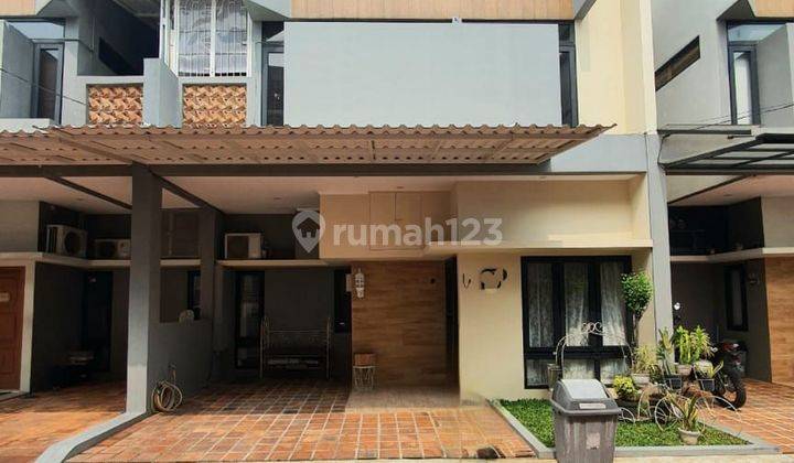 Rumah Semi Furnished Siap Huni Lokasi Strategis Dalam Town House Area Bintaro Tangsel 1