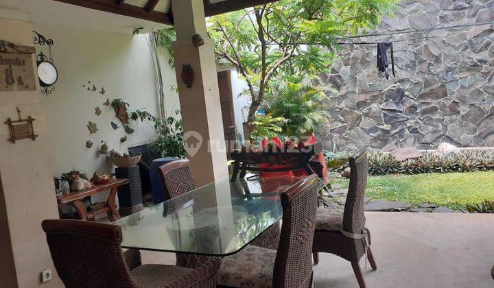 Bintaro sektor 7 rumah dengan halaman luas di Bintaro Rumah Bagus SHM 1