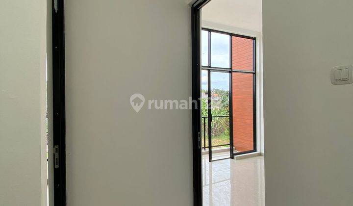 Rumah 2 Lantai Siap Huni Ada Rooftopnya Dp 5 Juta Free Canopy, Pagar Dan Biaya Surat Surat  11