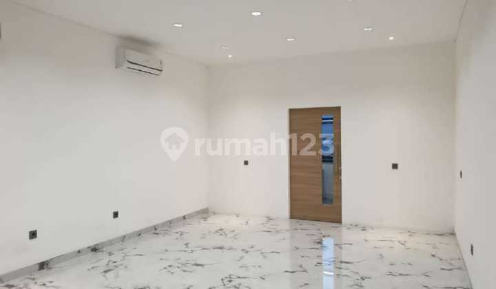 Puri Kencana Kembangan Shop House, 3.5 Floors, Beautiful 2