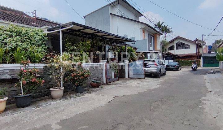 Rumah Bagus Furnished Di Kopo Permai 2,5 Kilometer Ke Toll Kopo 1