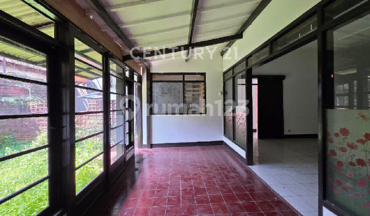 Single-Story House in the Turangga Area, Bandung City 2
