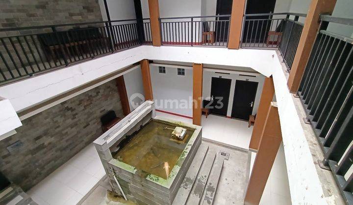 Hotel jln. Cihampelas  13