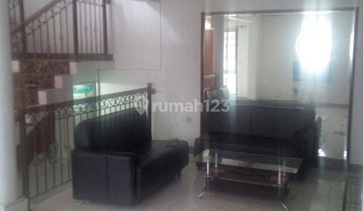 Rumah di Jln. Sariwangi raya cihanjuang parongpong 2 Lantai 4