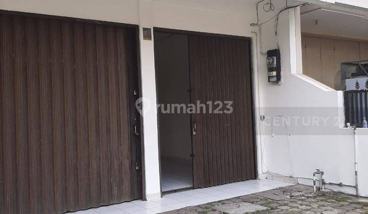 Rumah Di Jln Sederhana 2