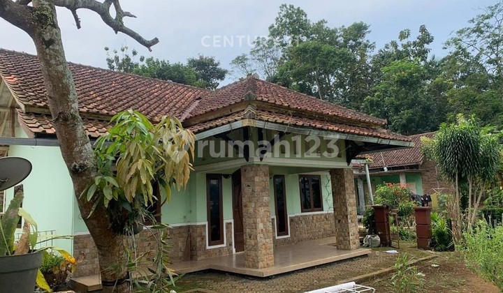 Ready-to-Occupy House in Bojongloa Girimukti Sumedang