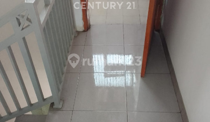 2-Storey Shop House in Margahayu Raya, Bandung City 2