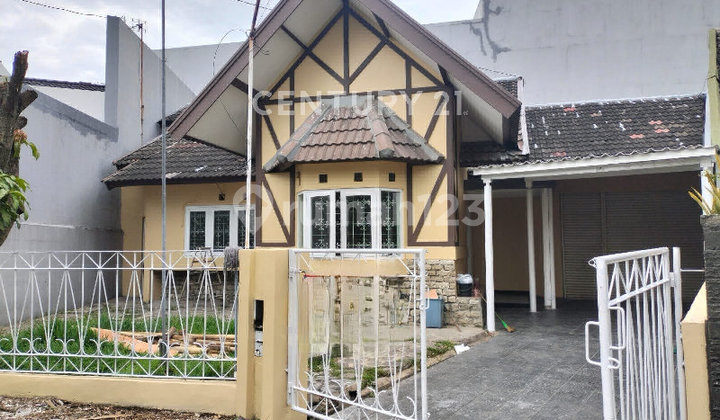 Rumah Siap Huni di Jl. Cipamokolan Bandung Timur