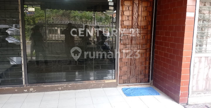 Rumah di Tengah Kota Dekat dengan Tol, Supermarket, Bank Dll. 1