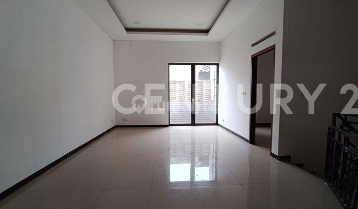 Rumah Besar Siap Huni Komplek Pasadena Caringin 2