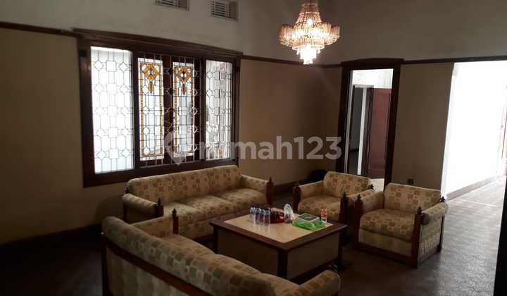 Rumah Heritage Di Sayap Dago Kota Bandung Rumah Heritage Di Sayap Dago Kota Bandung