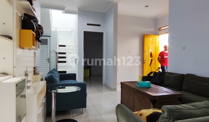 Rumah Modern Siap Huni Semi furnished Di Setiabudi Regency 2