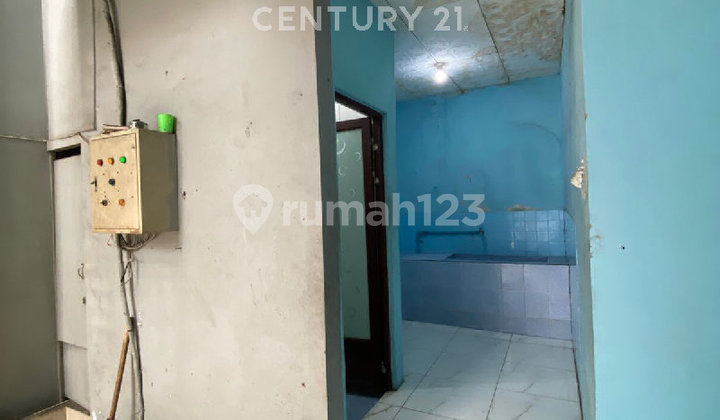 2-Story Shop House in a Strategic Location at Cijerah, Bandung City 2