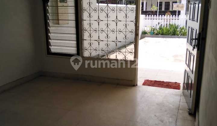 For rent: Beautiful Kupang house suitable for business/ residence/ office