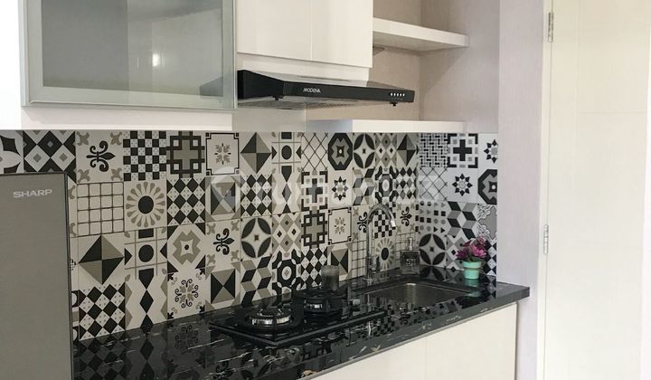 For Rent: Tanglin Apartment, Move-in Ready, Good Minimalist, Just Bring Your Suitcase. 2