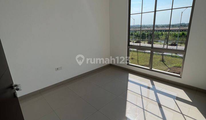 Dijual Rumah Pik 2 6x10 Brand New 3 Lantai Termurah!!! 5