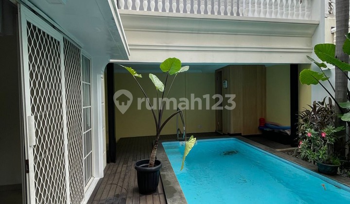 Dijual Rumah Garden House 10x25 Swimming Pool And Sauna TERMURAH! 1