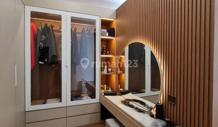 JARANG ADA DIJUAL RUMAH BANGUNAN 5 LANTAI CLUSTER FLORENCE MURAH! 2