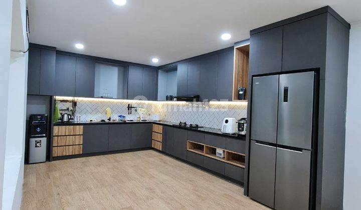 JARANG ADA DIJUAL RUMAH BANGUNAN 5 LANTAI CLUSTER FLORENCE MURAH! 1
