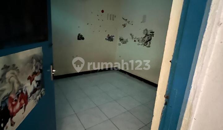 Rumah 2 Lantai Pusat Kota Jual Murah 2