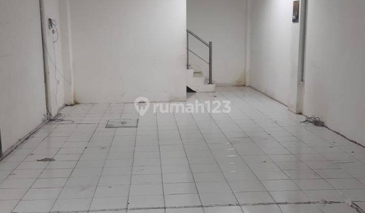 Ruko di Jalan melawan Mangga Dua Jakarta Pusat  HGB di Sewakan Murah 1