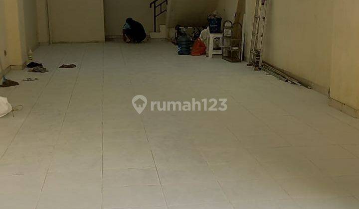 Ruko di Mutiara Taman Palem 5 Lantai 2
