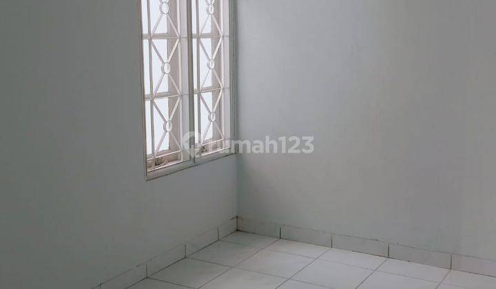 Rumah di Taman Palem Lestari 2 Lantai Baru 6